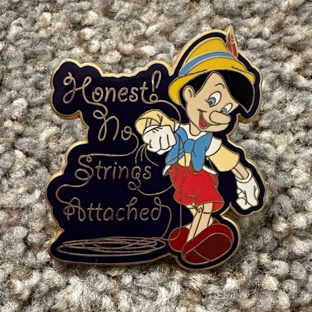 Disney Pinocchio pin